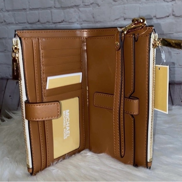 Michael Kors SINCLAIR Tote/JET SET Wristlet 2pc Set - Picture 7 of 8